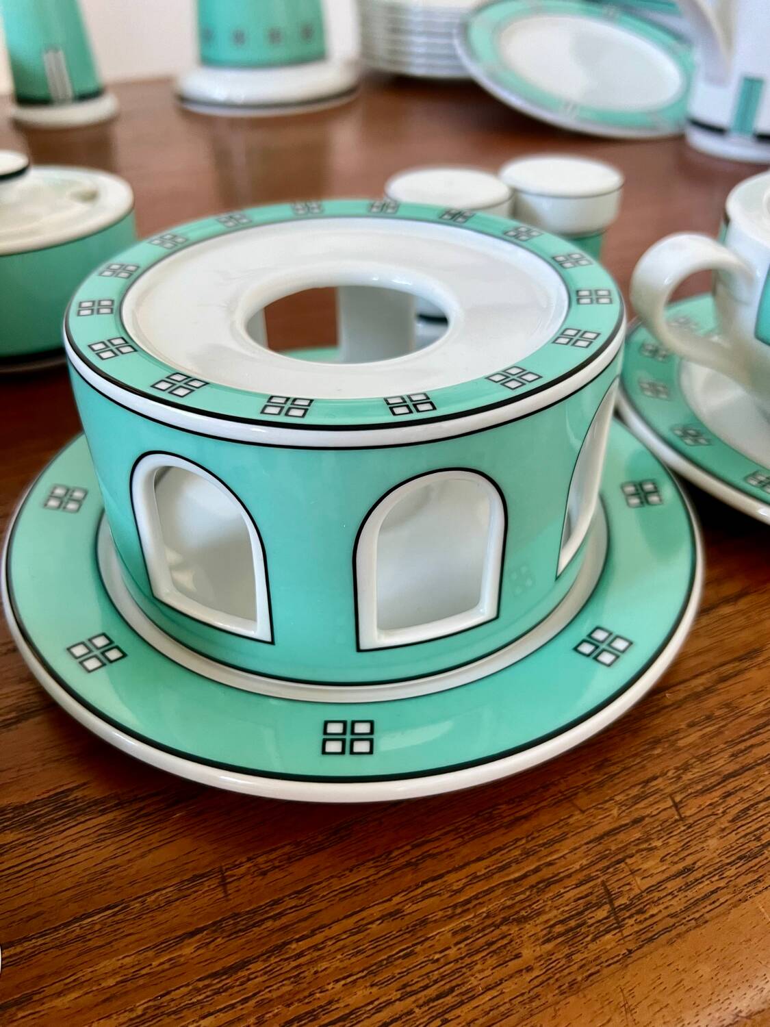 Vintage 72-piece tableware set Arzberg model Cult Focus postmodern bauhaus style