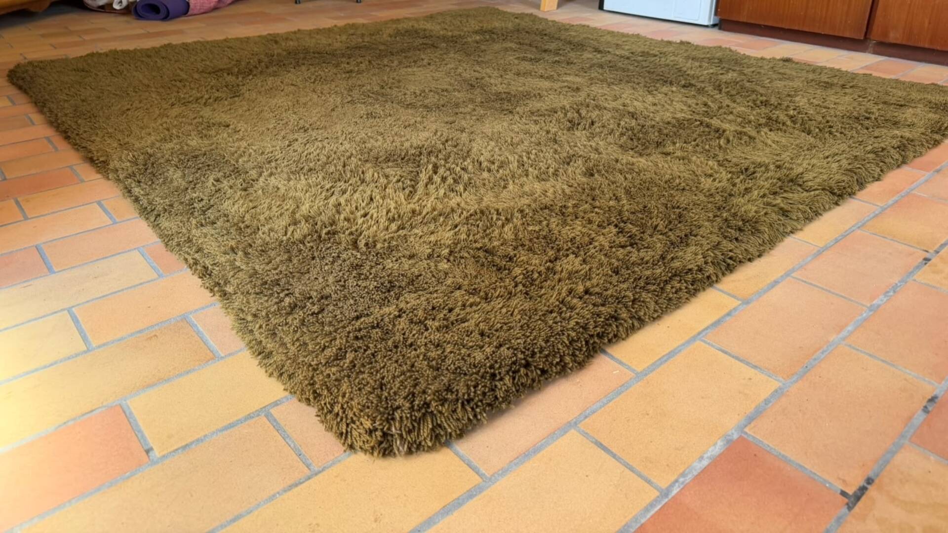 Pure wool rug