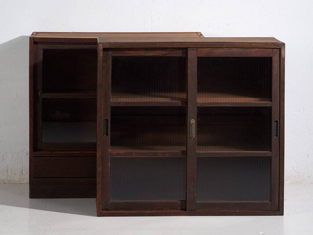 Antique Japanese display case – Taishō / Shōwa period (c.1912-1970) #46