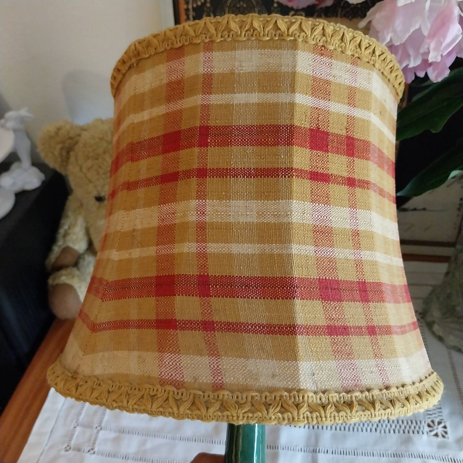 Vintage ceramic table lamp