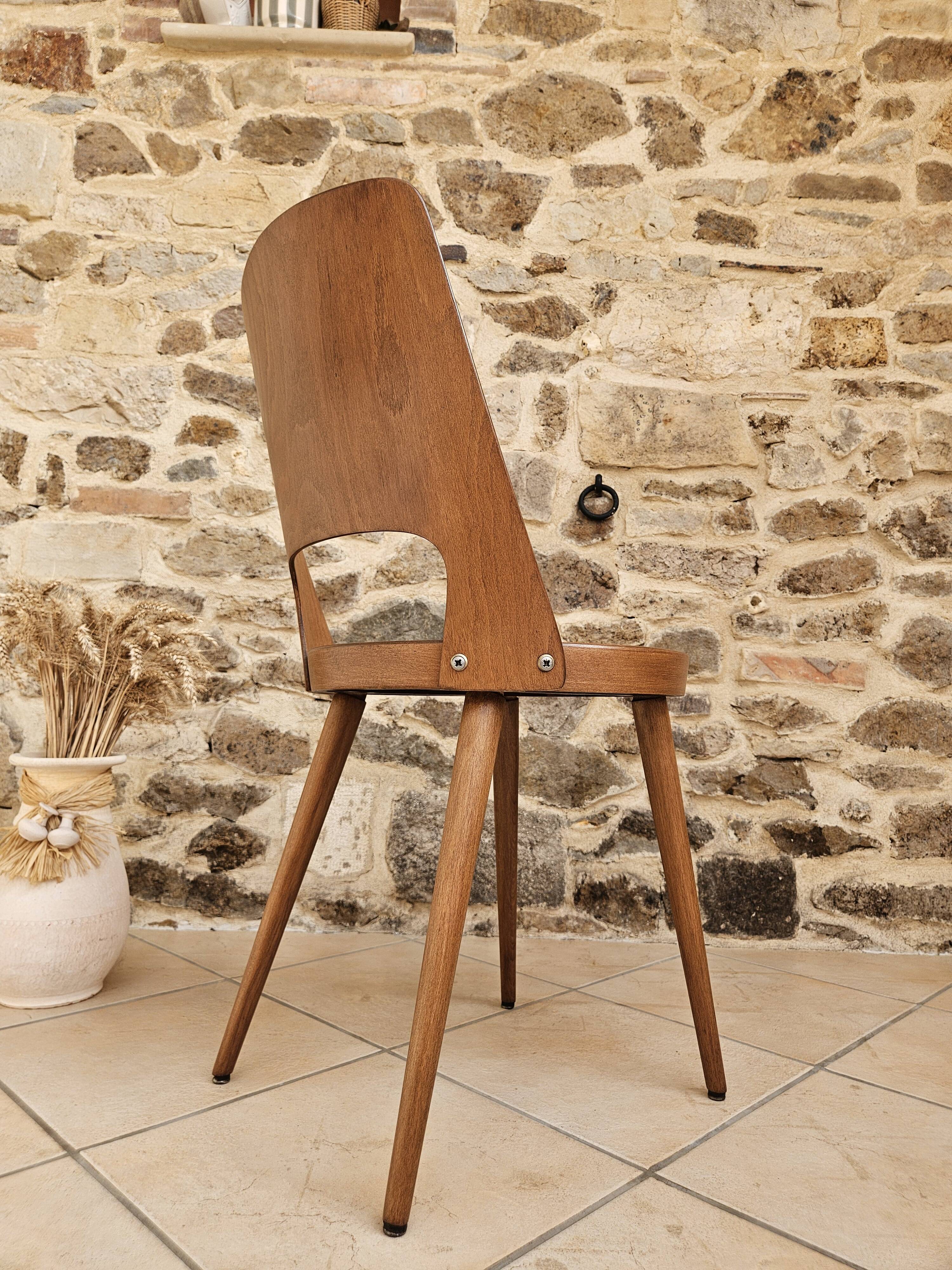 10 Baumann Mondor chairs
