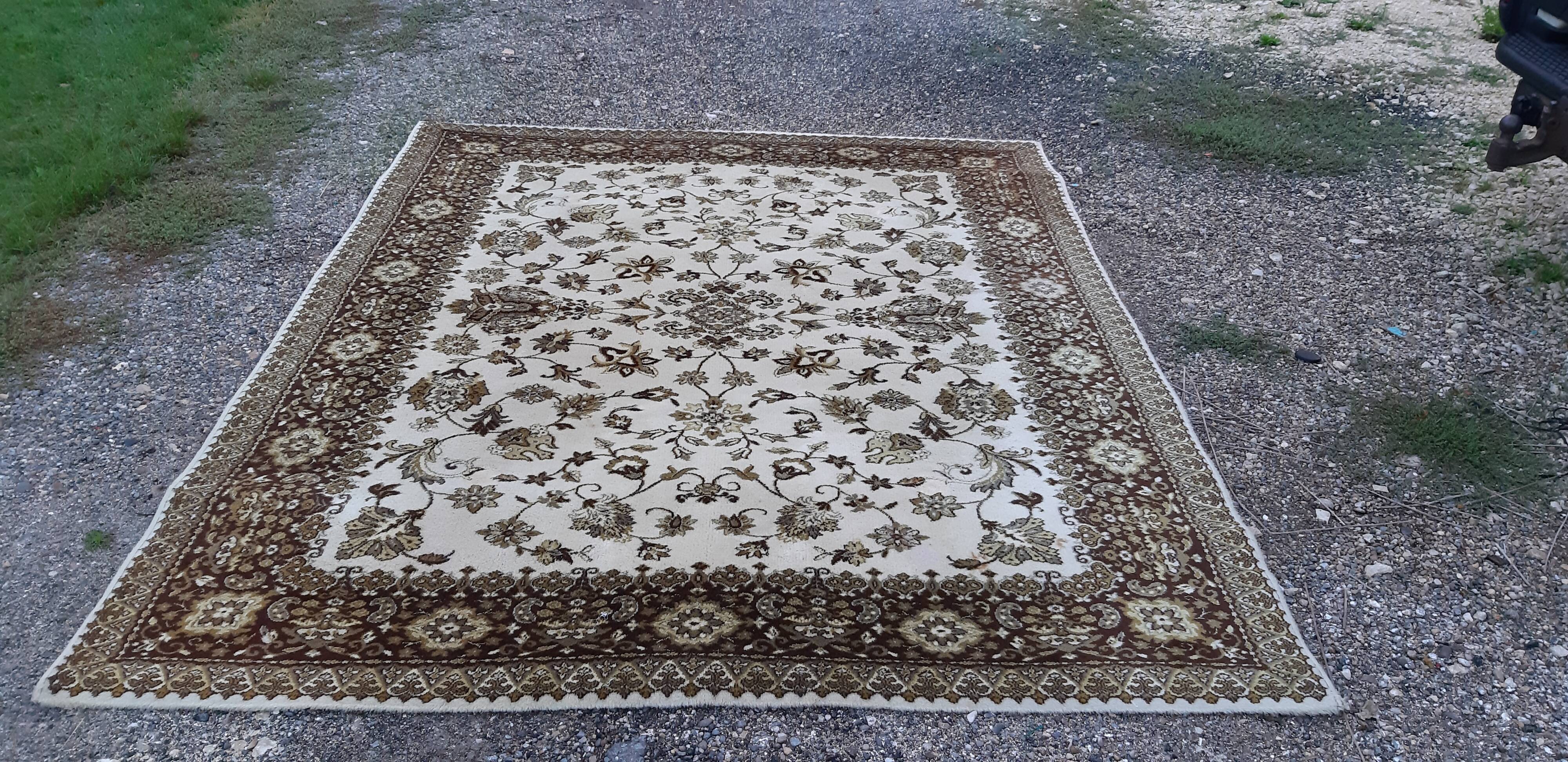 100% Wool St Maclou Mechanic Carpet 250x200cm