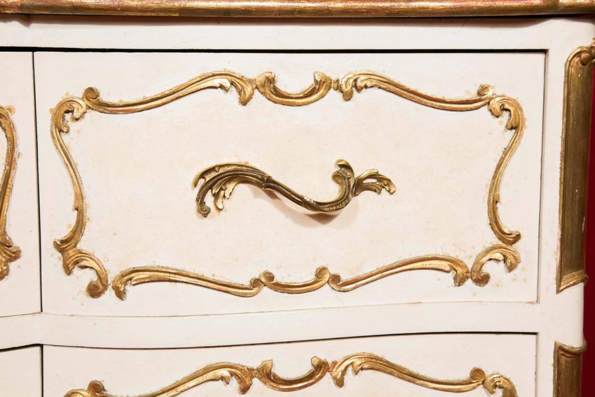 1950s Italian commodity in painted and gilded wood