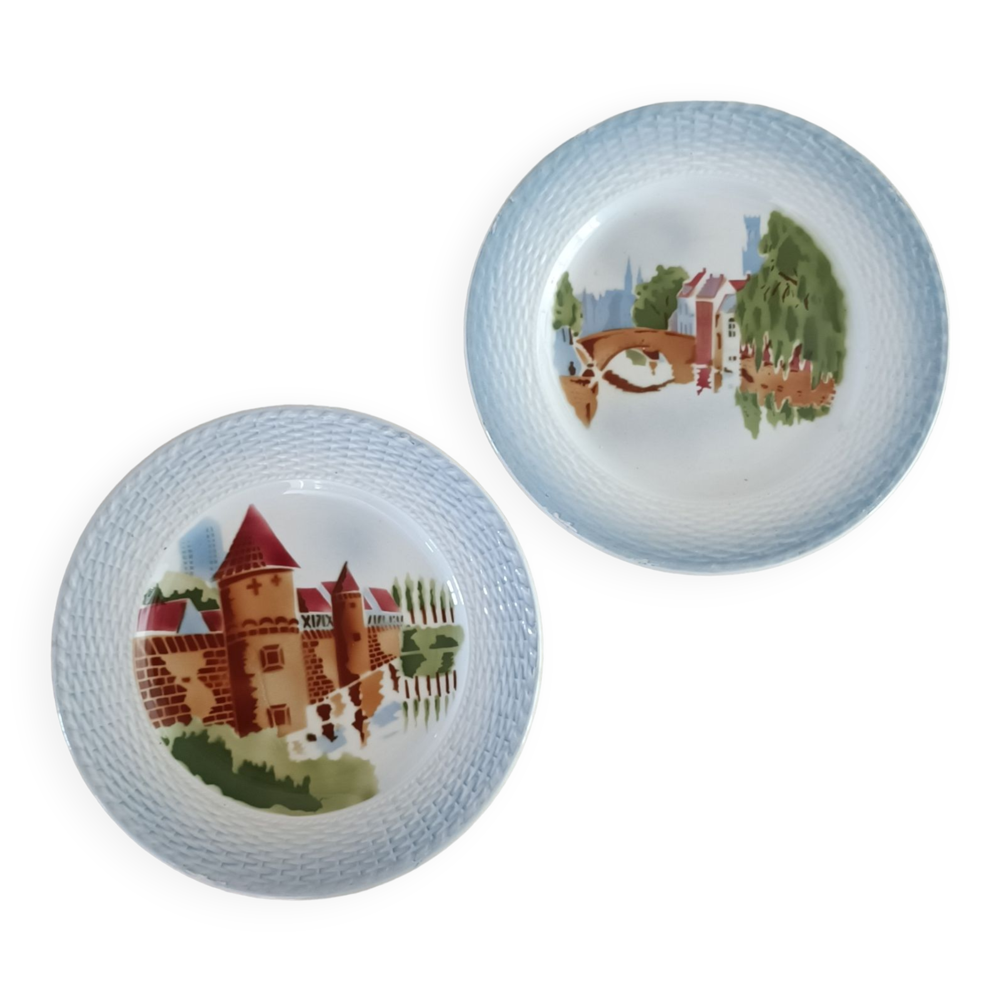 2 Saint Amand plates with castle decor