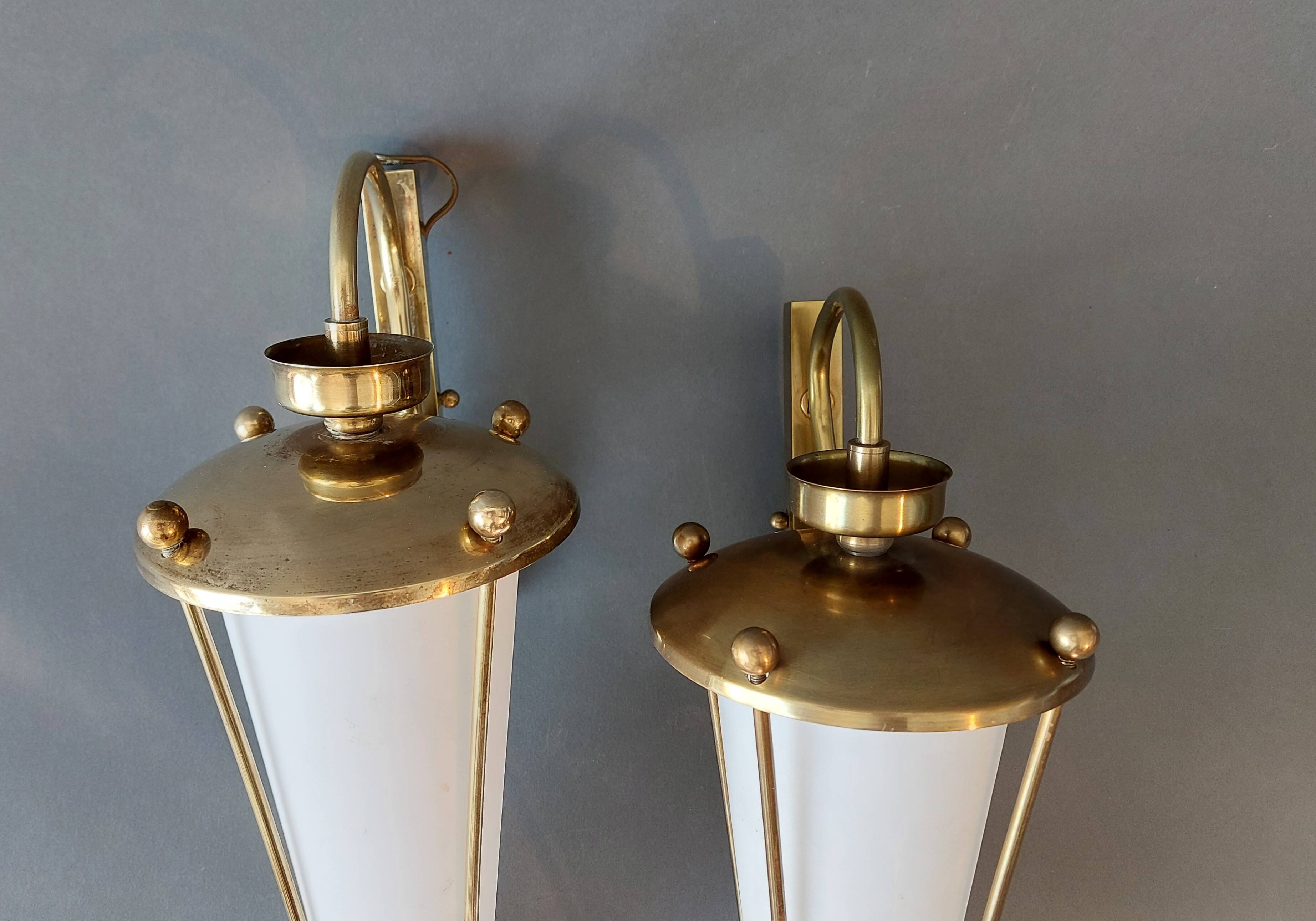 Pair of lantern sconces in gilded brass and opaline 1960.