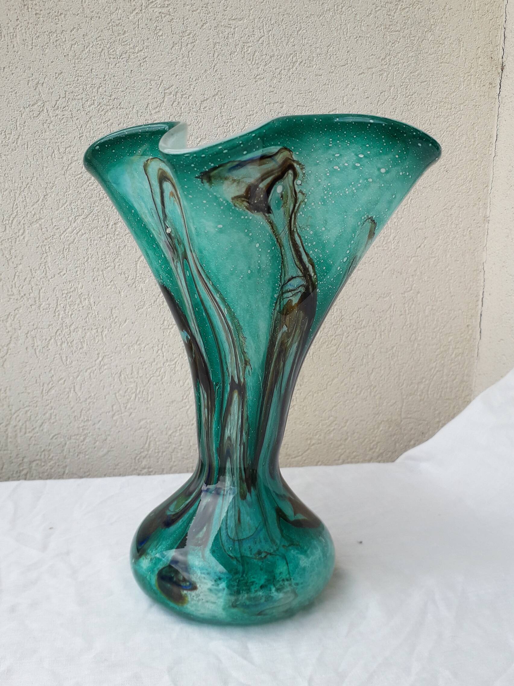 Vase en verre soufflé