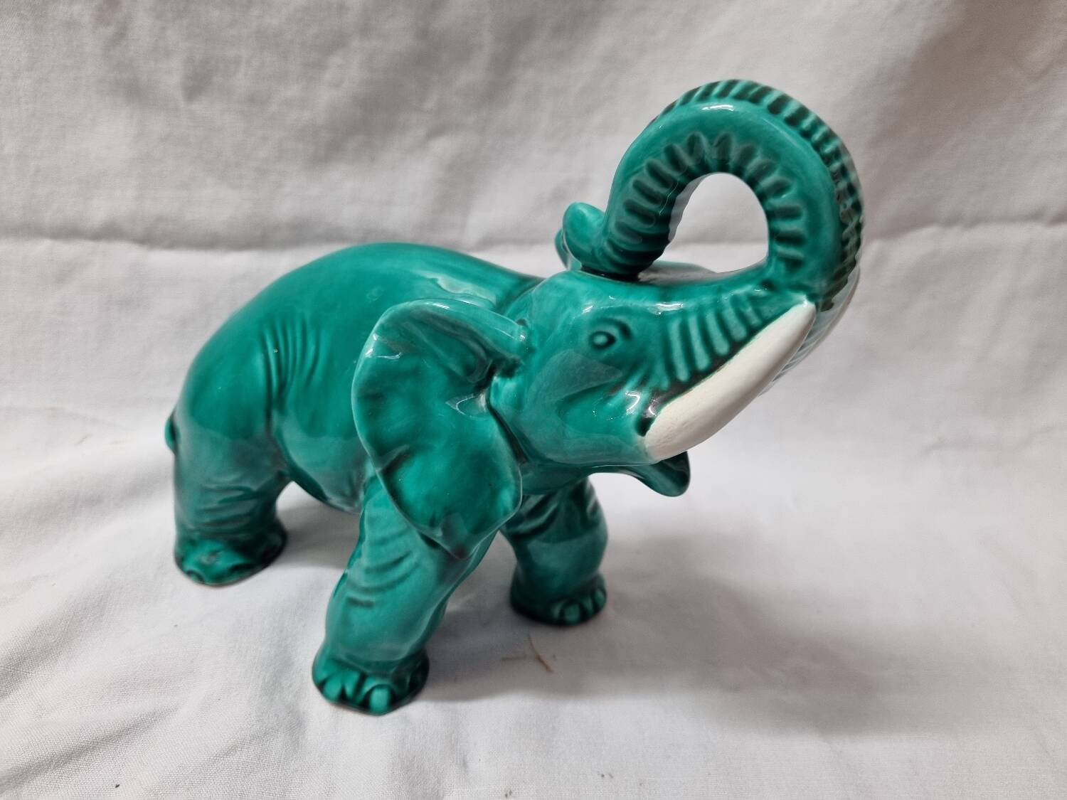 Enamelled ceramic elephant from 1950, St Clément