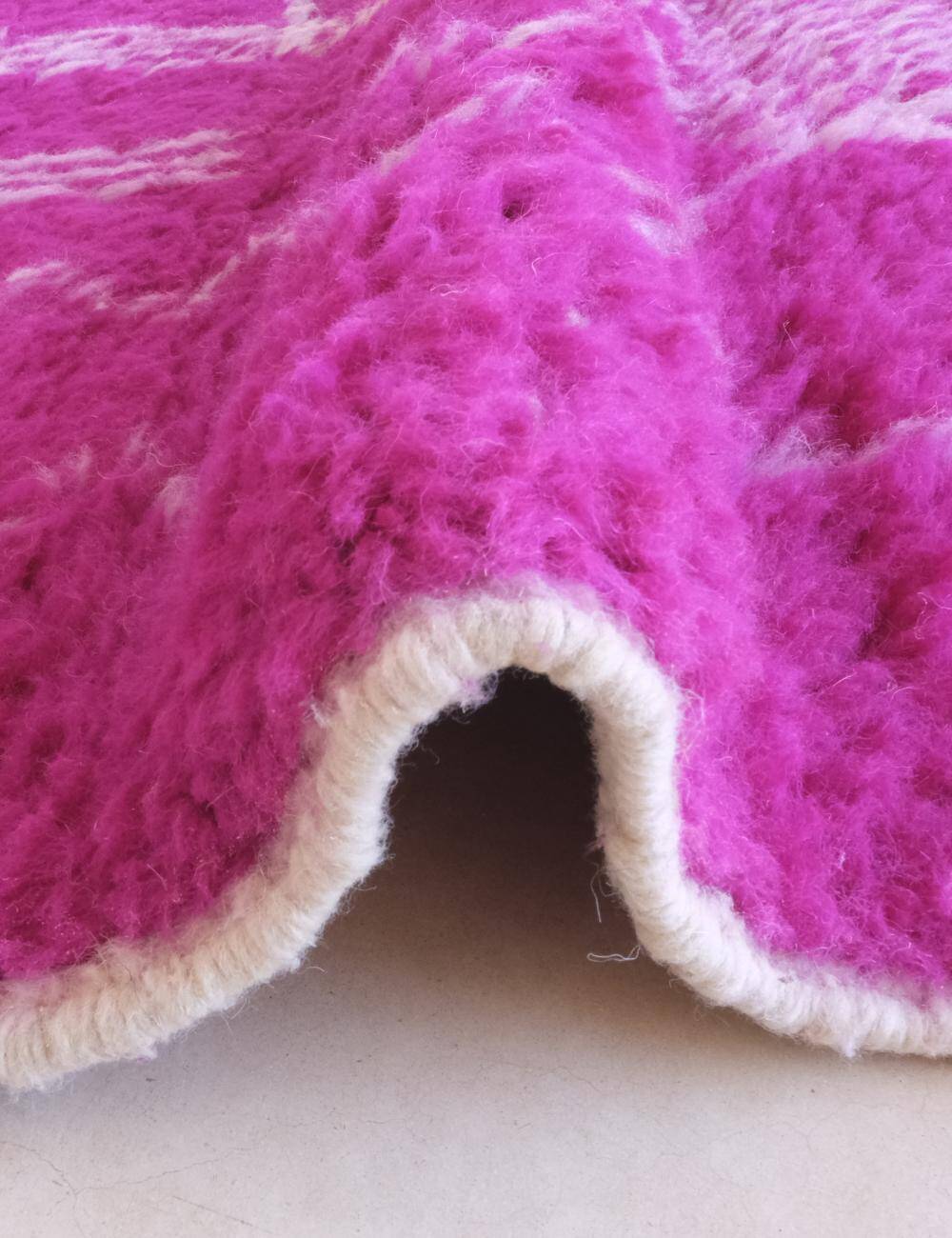 Tapis berbère rose magenta