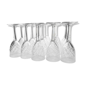 Verres à pied en cristal,