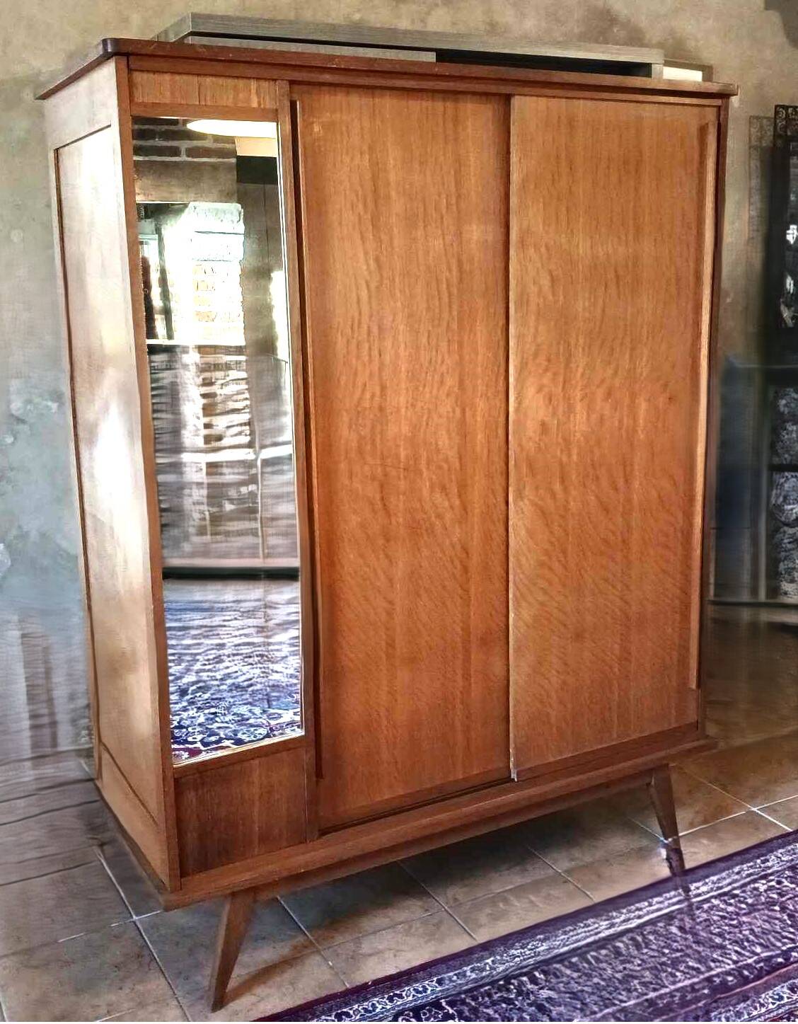 70s wardrobe with compass feet