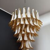 Vintage chandelier 70s italian, 75 petals in murano glass caramel