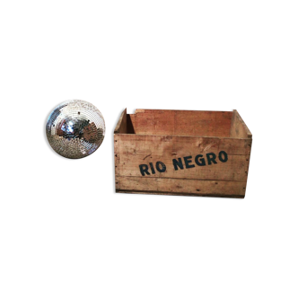 Apple box