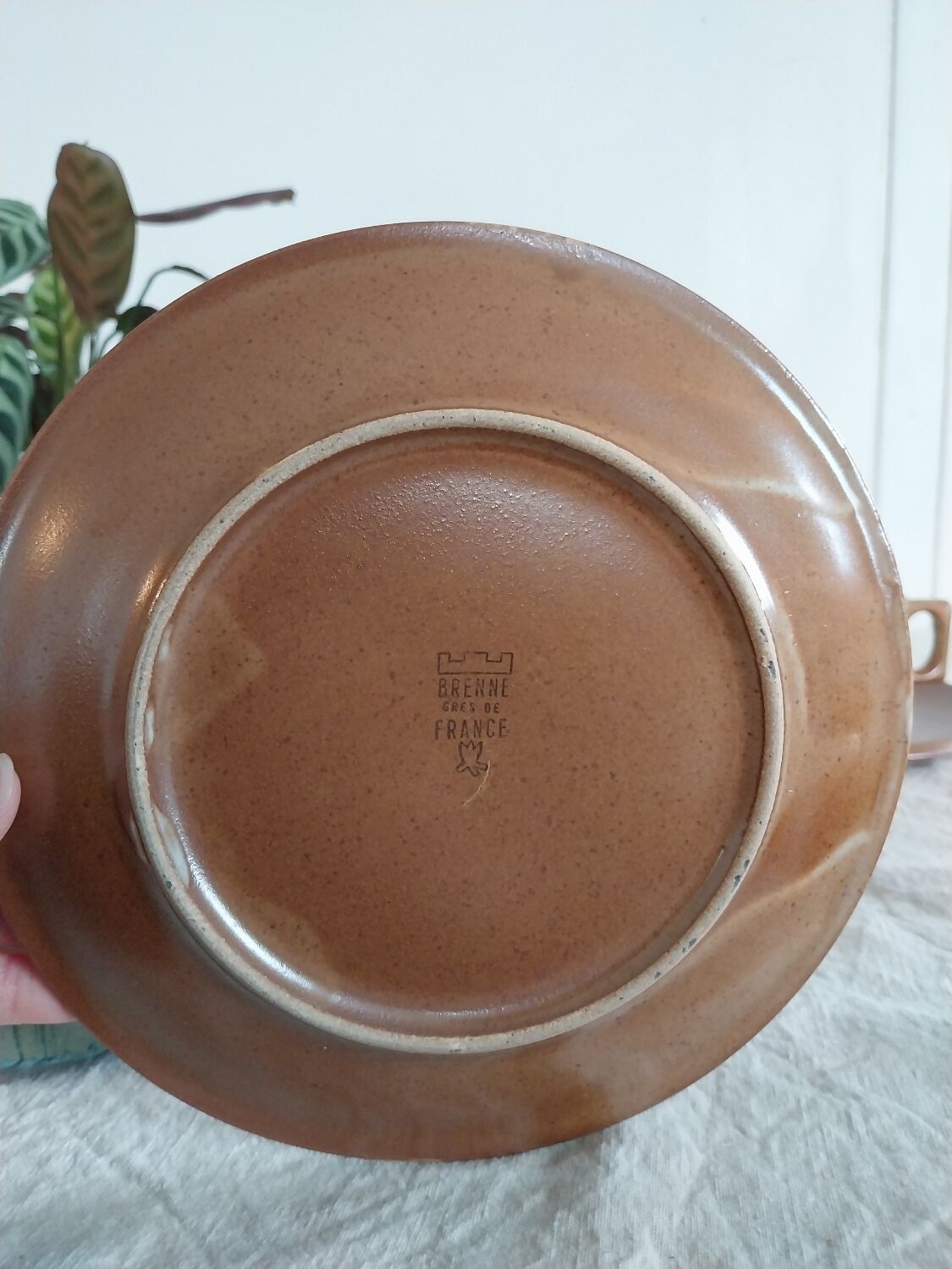 Brenne sandstone cups