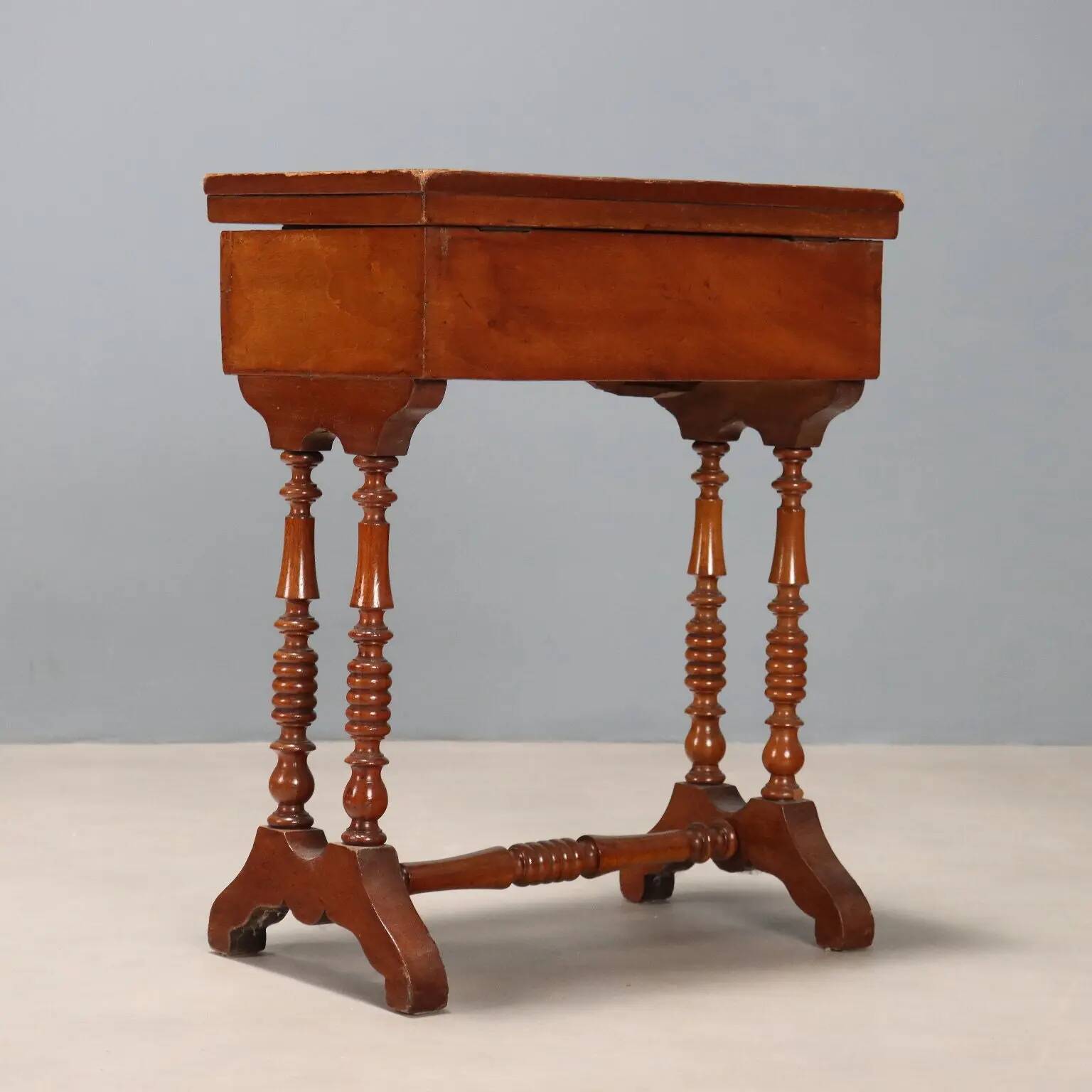 Antique mahogany sewing table with drawer, Italy, 19th century