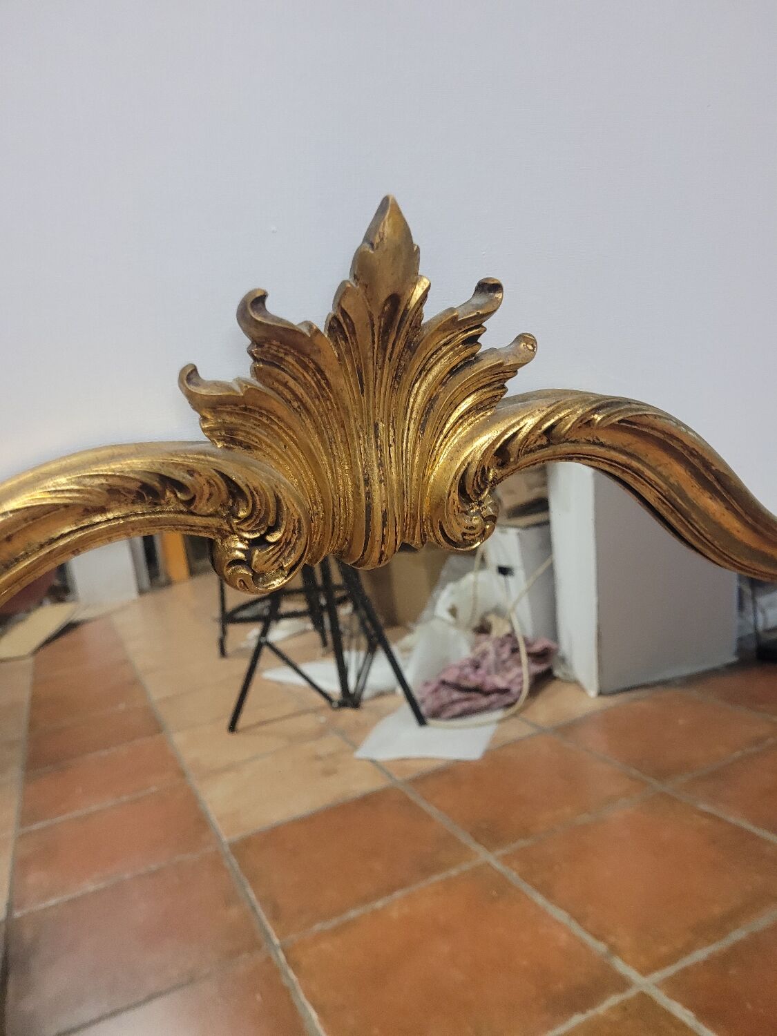 Louis XV style mirror in gilded wood, 80×69 cm
