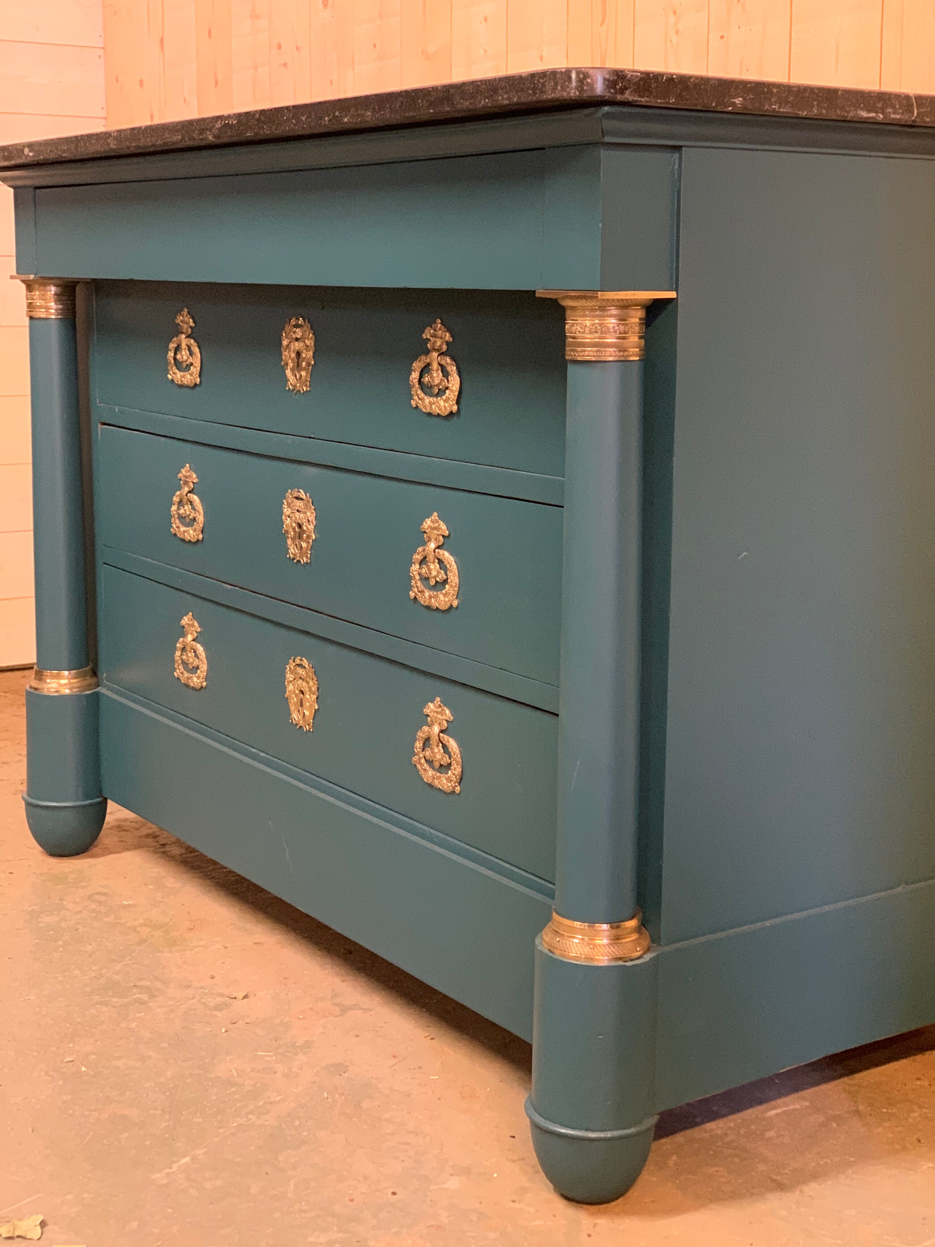 Commodus empire blue duck