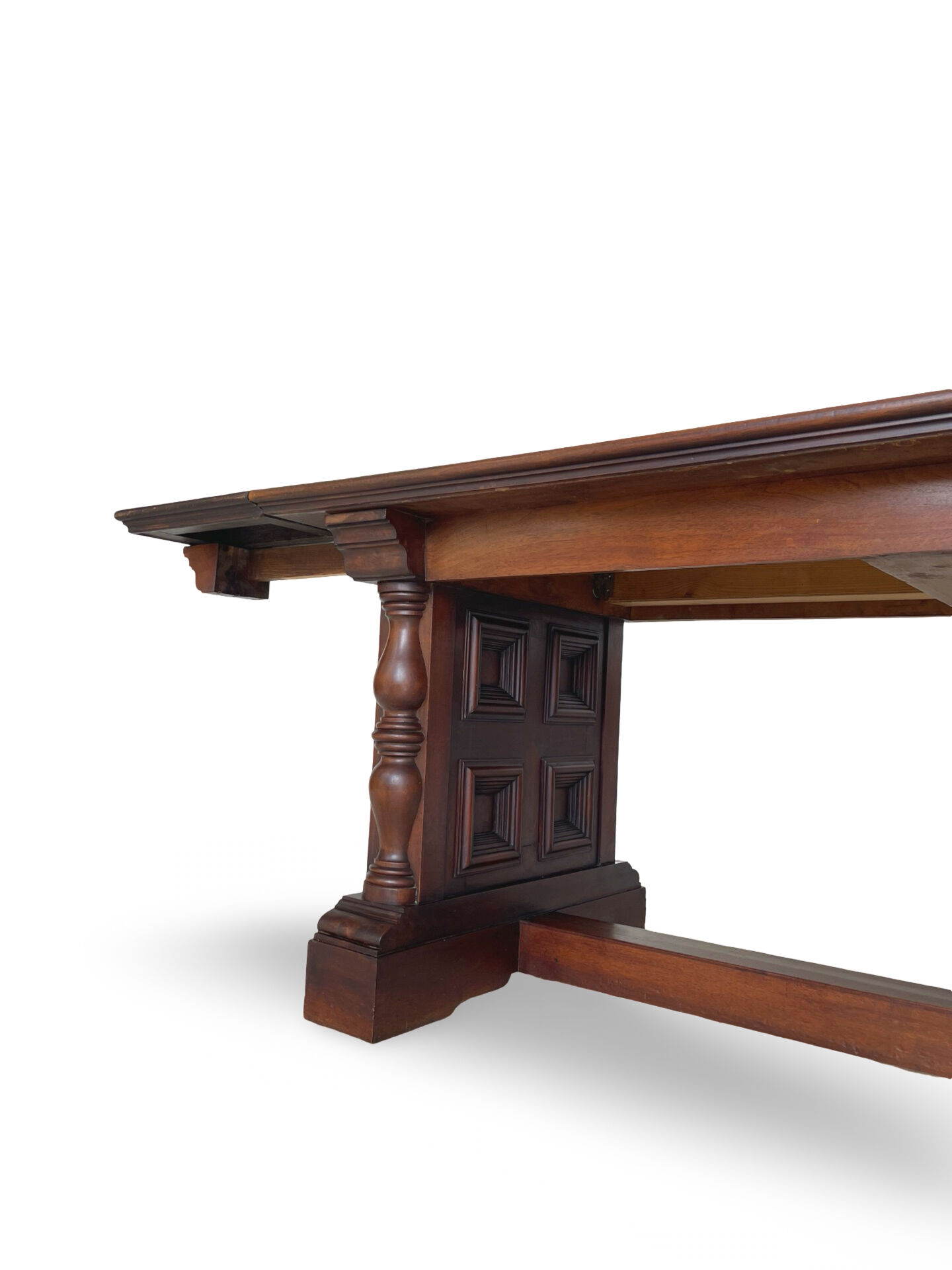 La table à manger extensible de haute qualité de style Renaissance italienne,