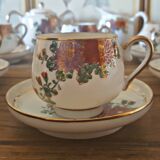 Fine porcelain from Soko Japan, floral tea set (cups, sugar bowl, pot)