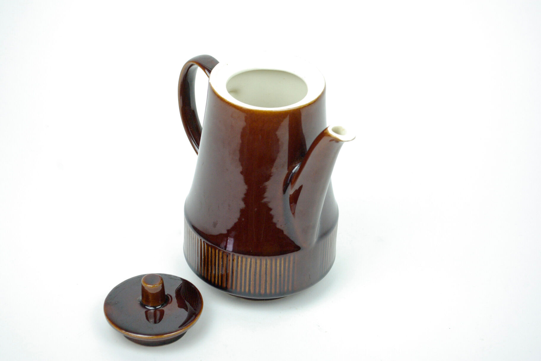 Brown enamelled sandstone teapot with a small lid