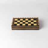 Foldable box chess set