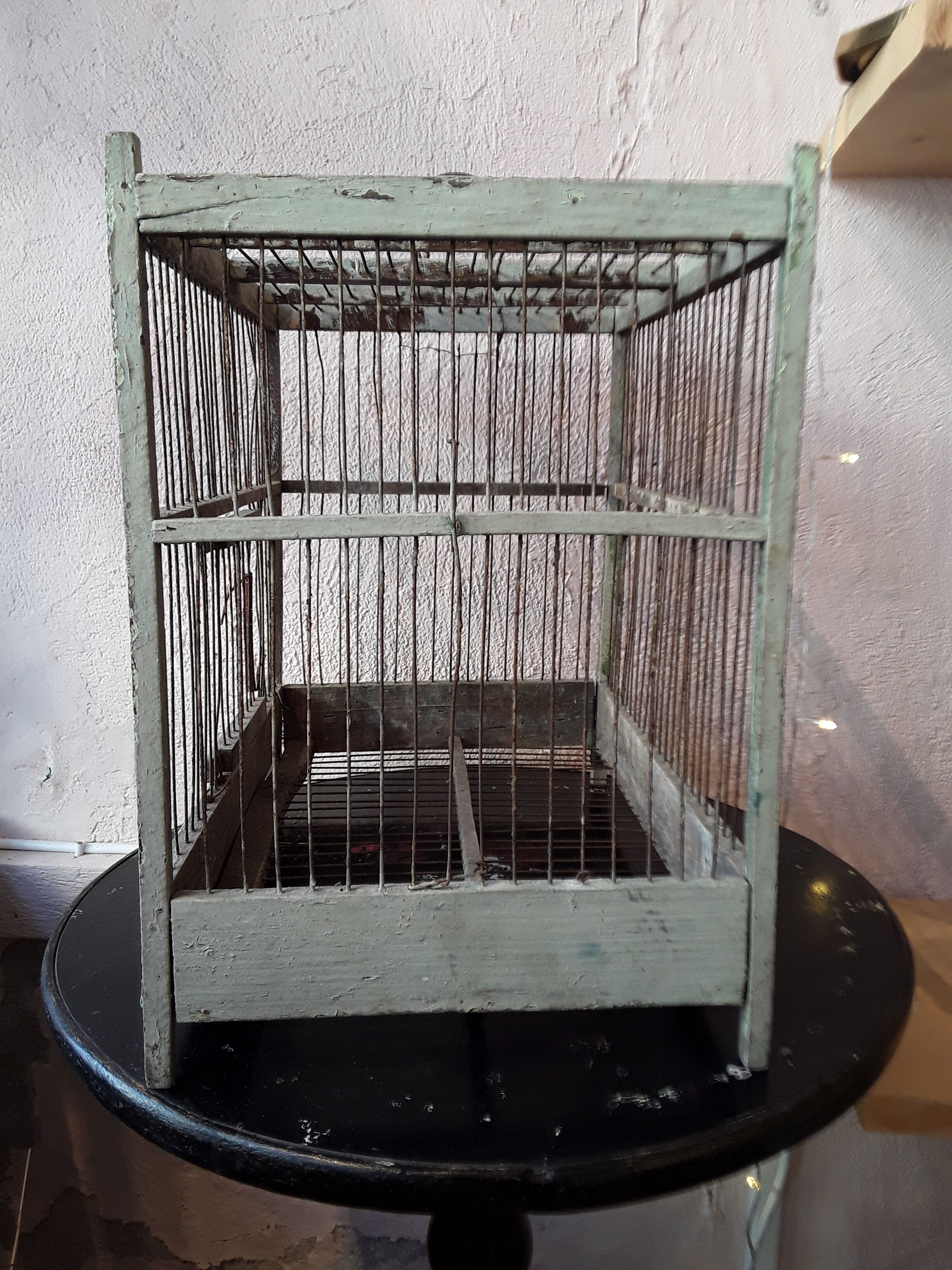 Bird cage