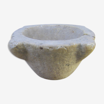 Carrara marble mortar