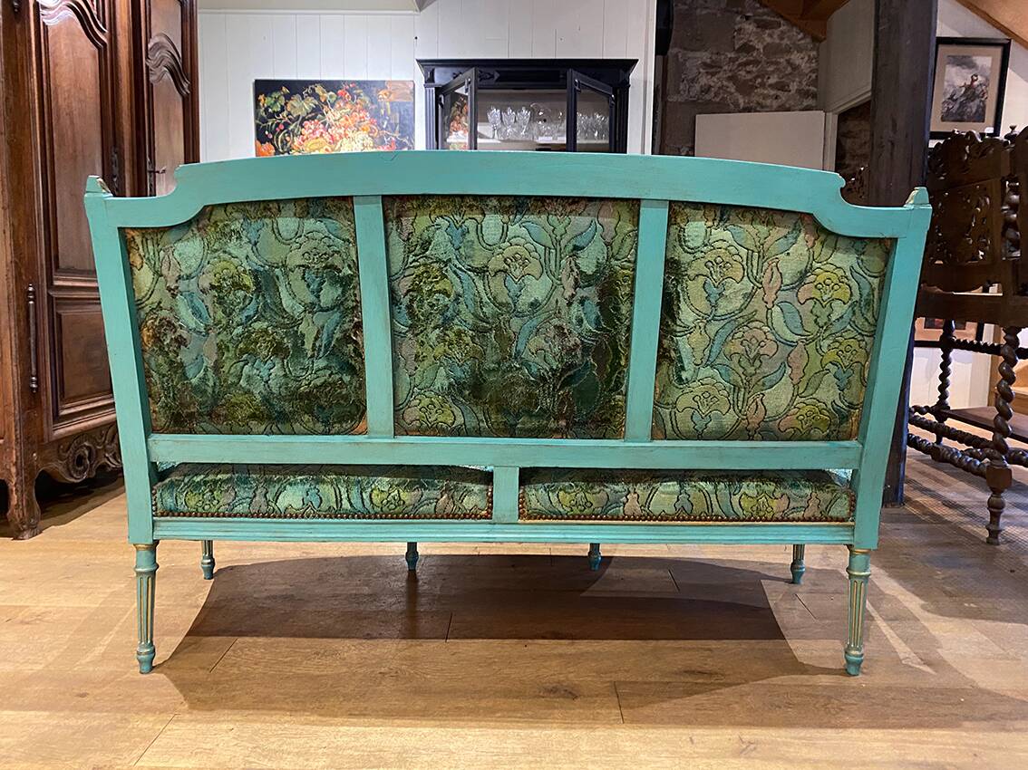 Louis XVI style bench in blue lacquered wood with gold trim