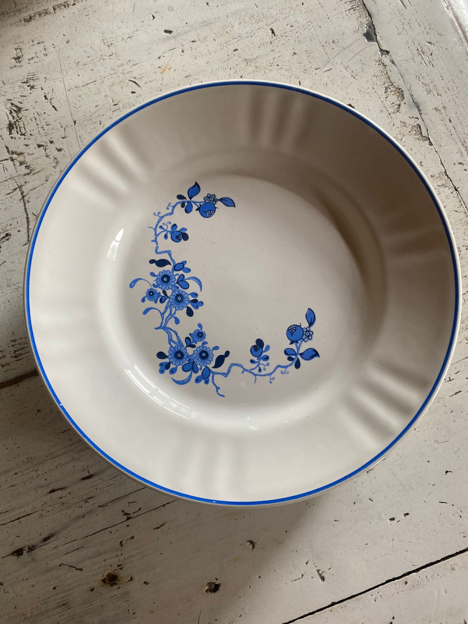 Set of 6 flowered dessert plates