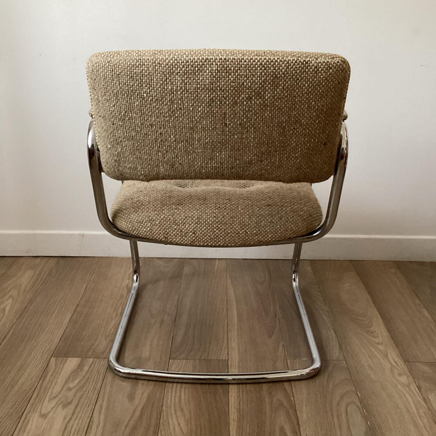 Strafor armchair