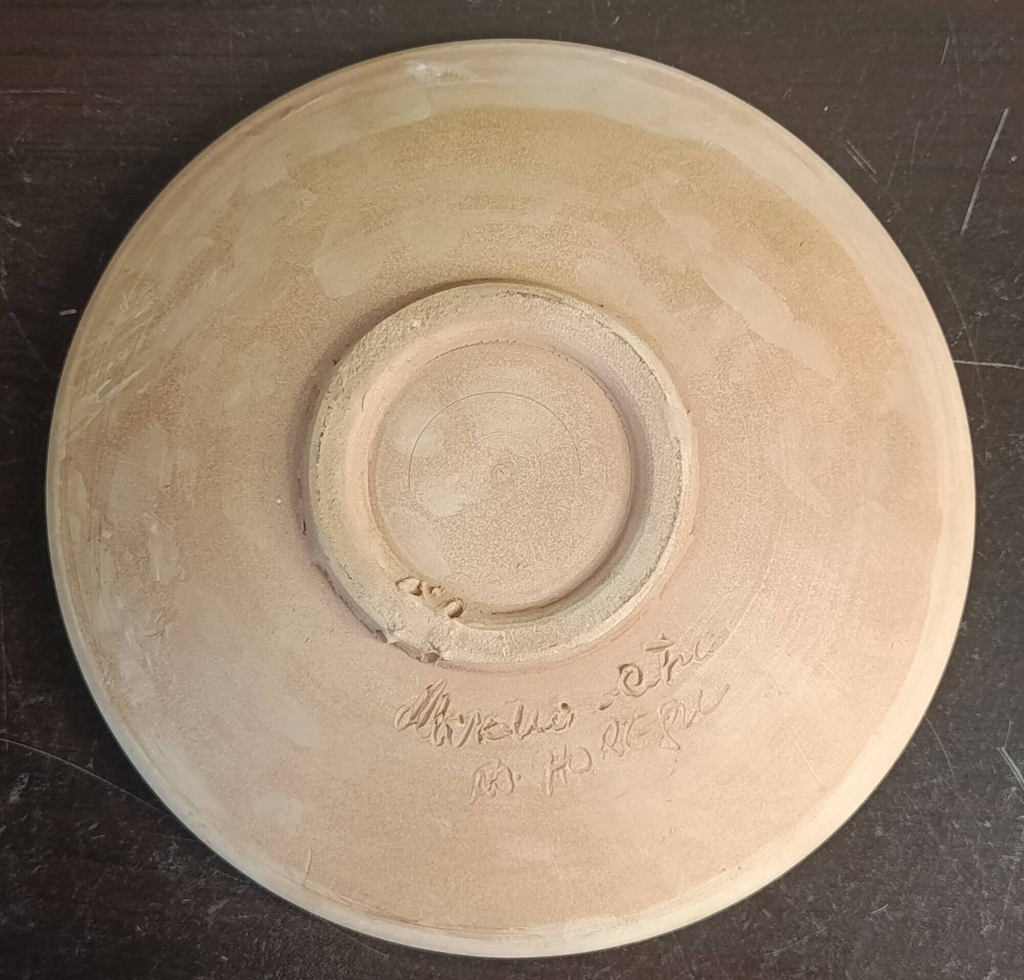 Traditional Romanian hollow plate in Horezu ceramic, UNESCO, 1970