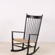 Fauteuil à bascule noir Hans J. Wegner J16, 1969 FDB