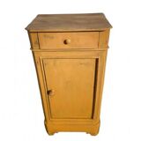 Chevet en bois peint en jaune
