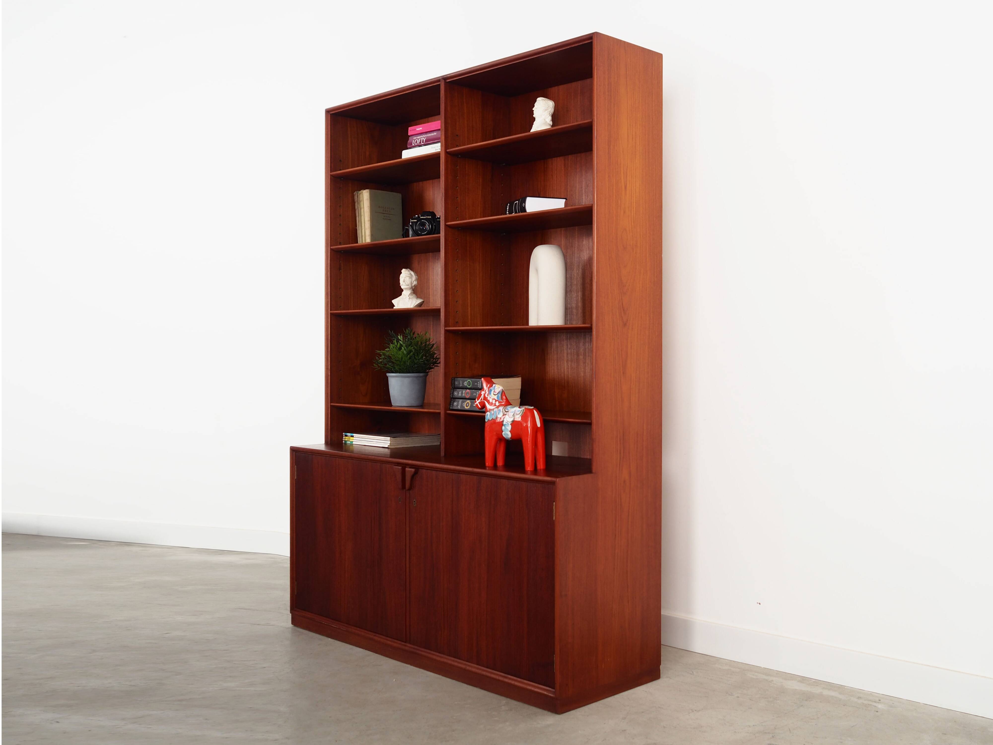 Teak bookcase, Danish design, 1970s, manufactured by Illums Bolighus