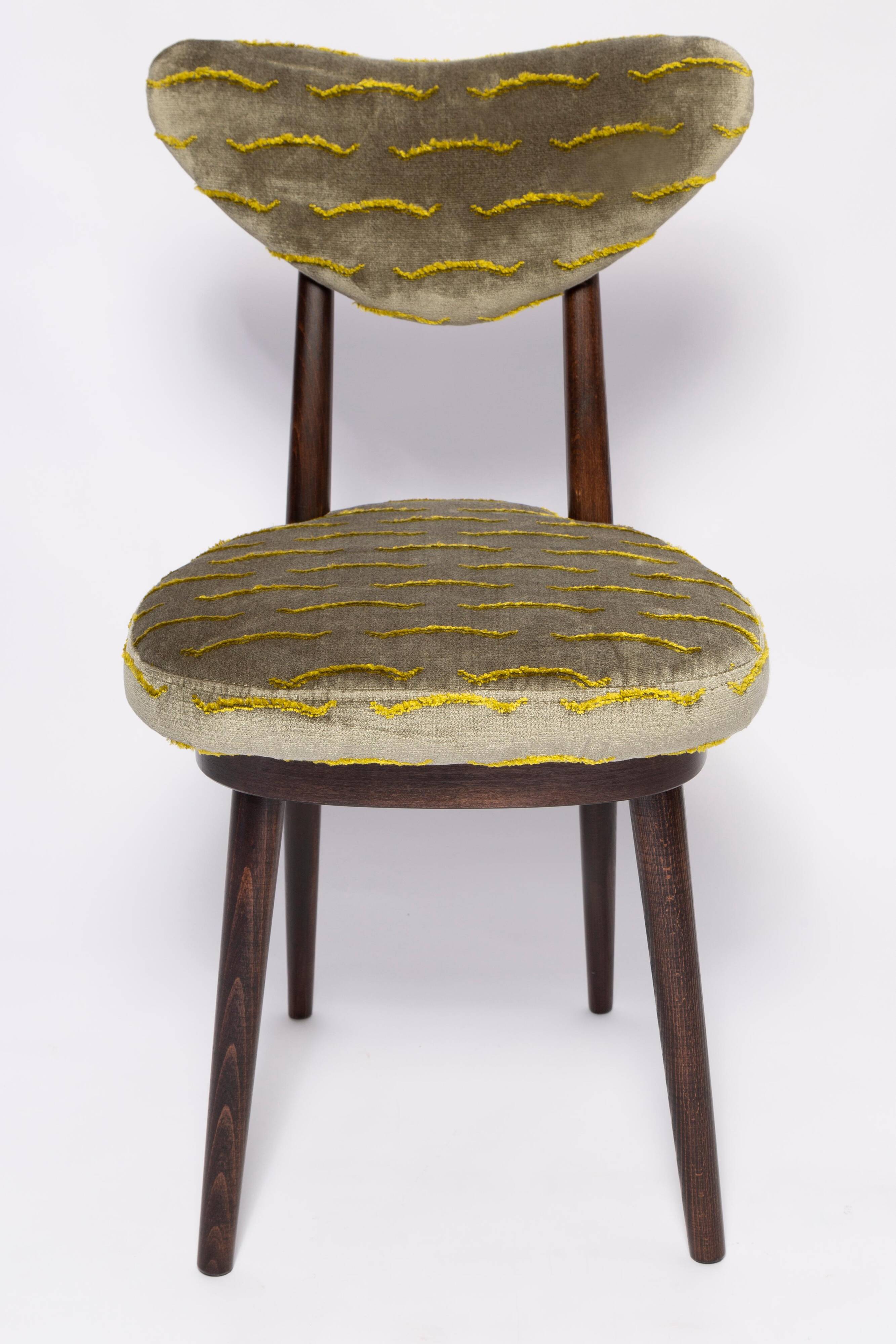 Heart-shaped mid-century chair in green velvet New Waves, Europe, 1960s