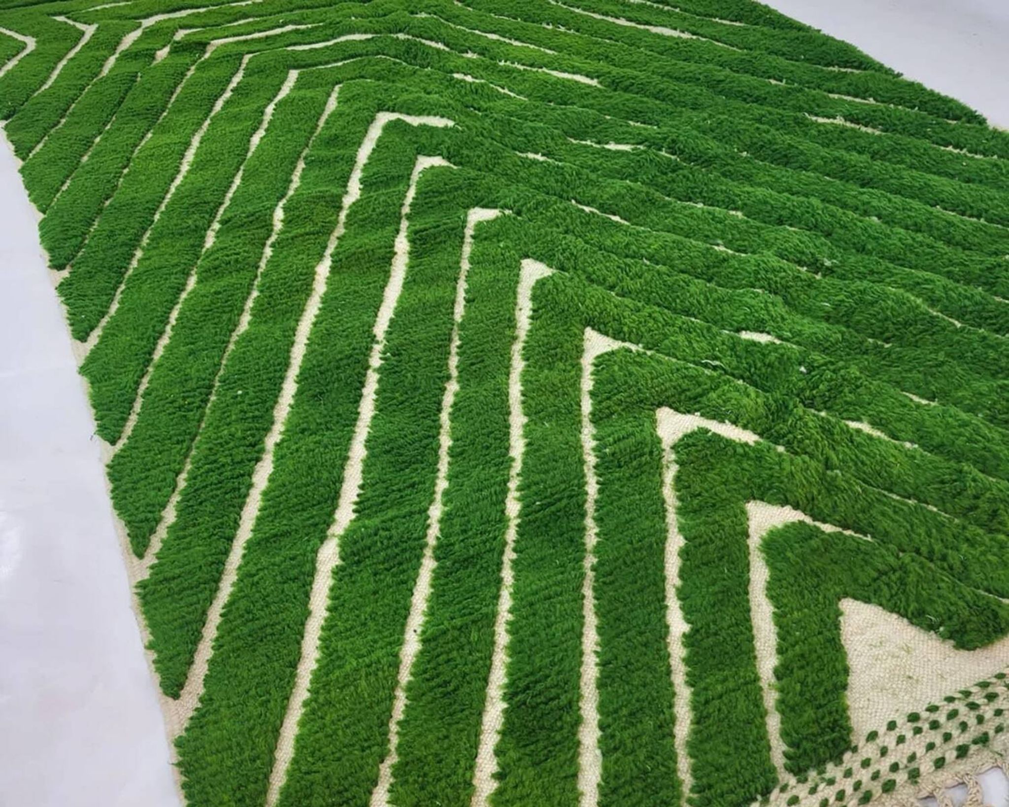 Berberbohemian handmade wool rug 250 X 150 CM