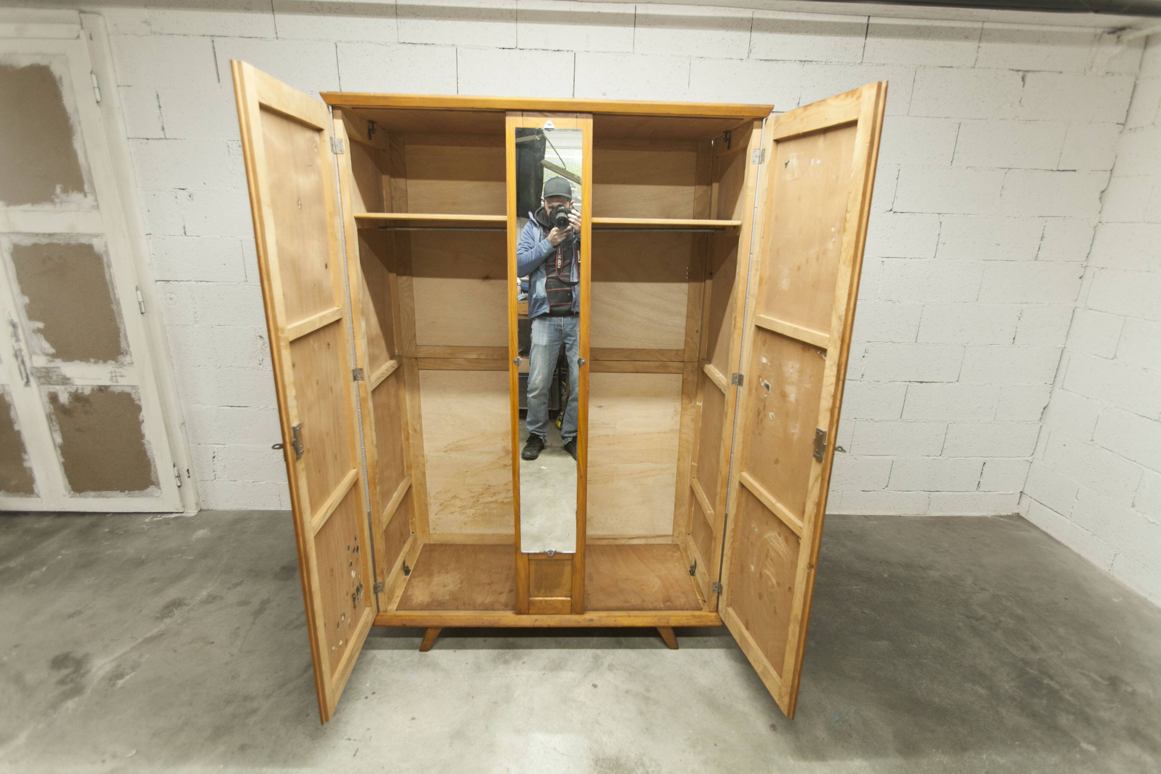 1950s Parisian wardrobe with mirror, 135 x 19 cm