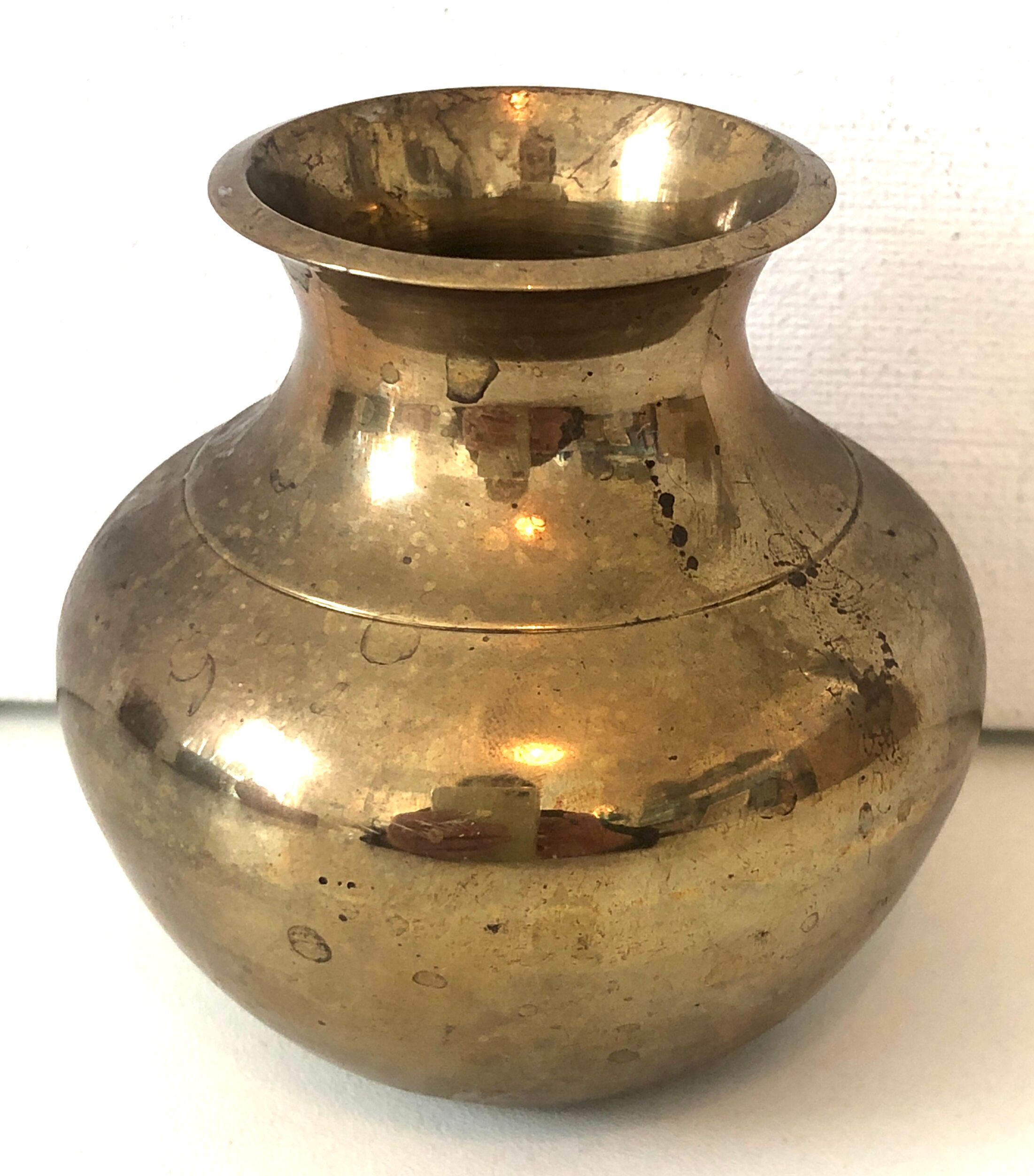 Vase laiton doré