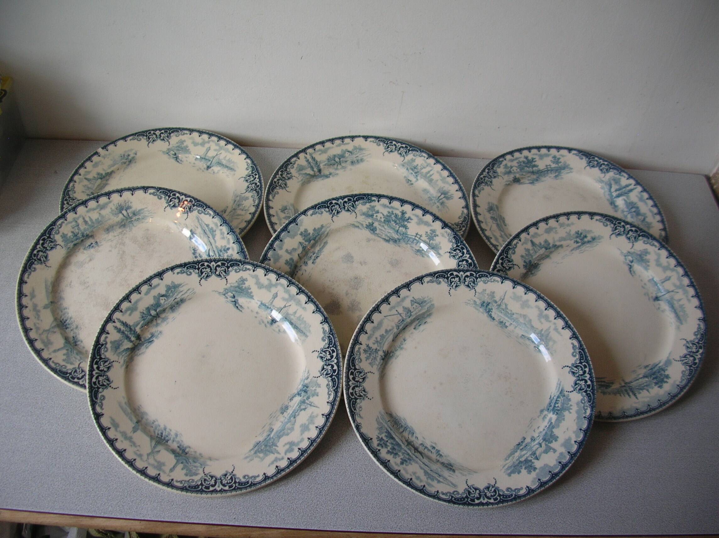 Lot of 8 old large Dépôt E. Bourgeois Paris earthenware plates 23 cm