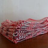 8 vintage napkins 47 x 47