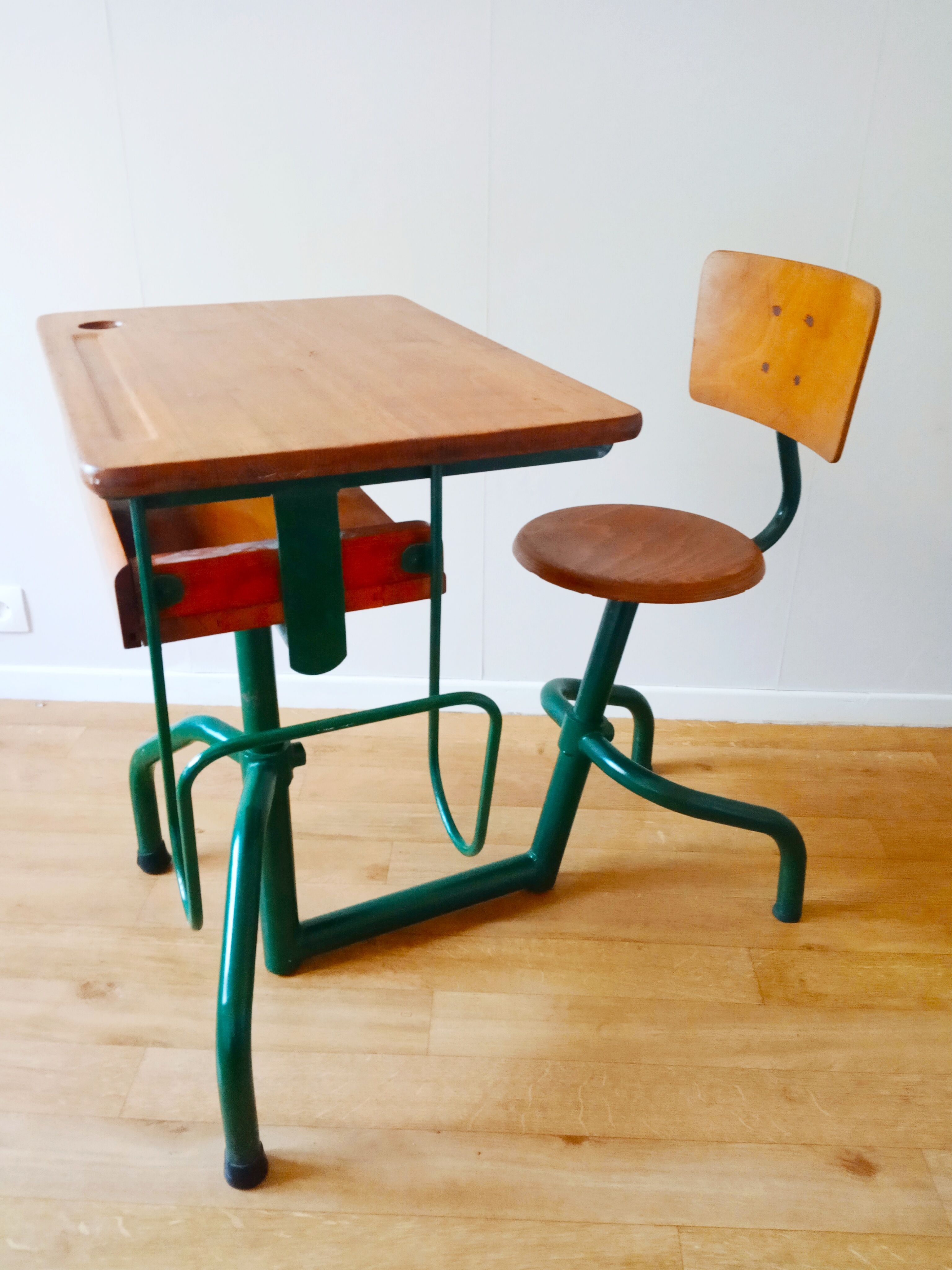Pupitre d'écolier Mobilor 1950
