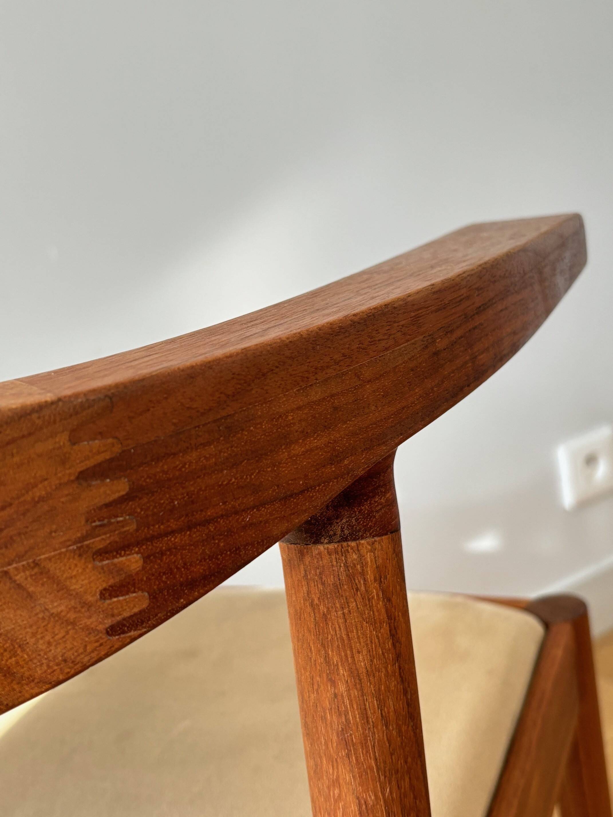 2 Anders Norgaard chairs - Denmark 1980s