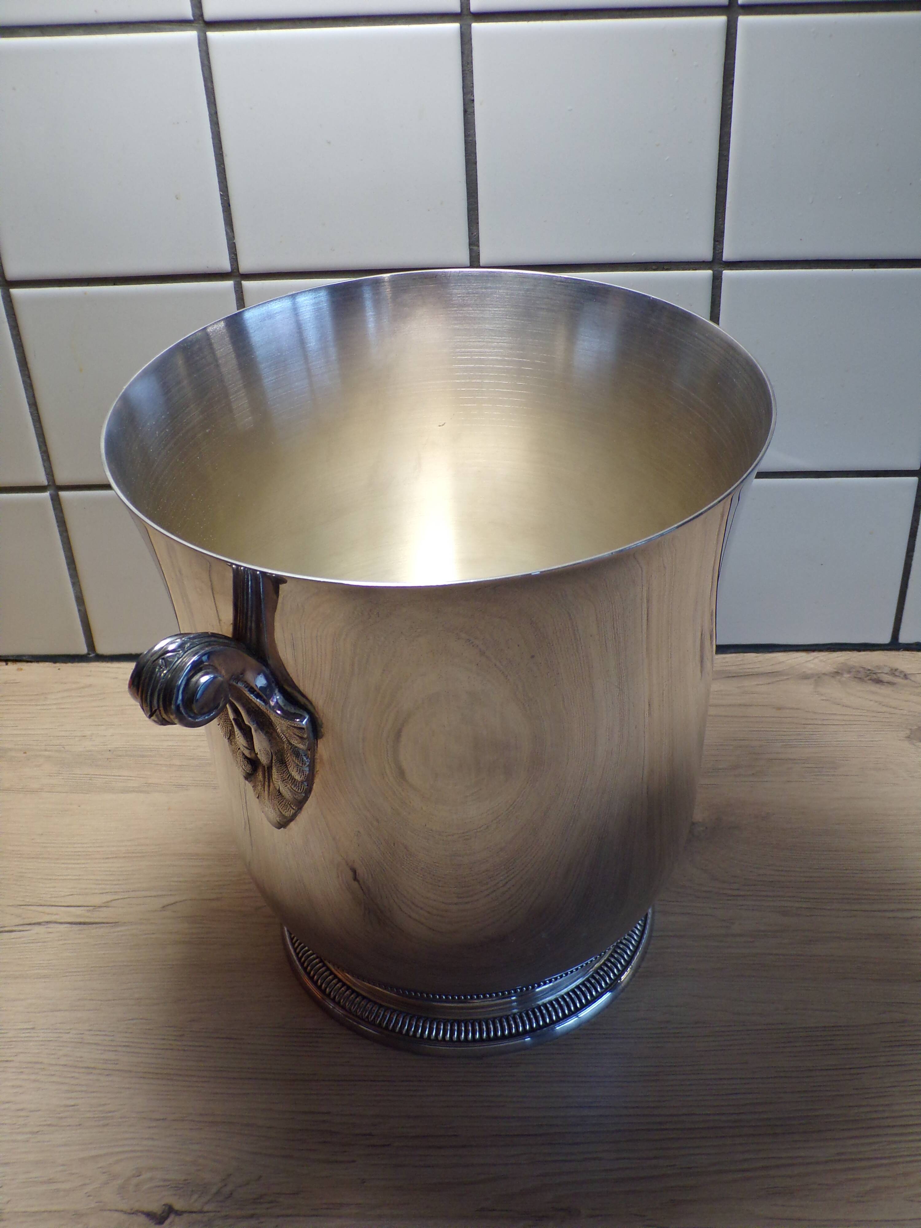 Ercuis champagne bucket in silver metal
