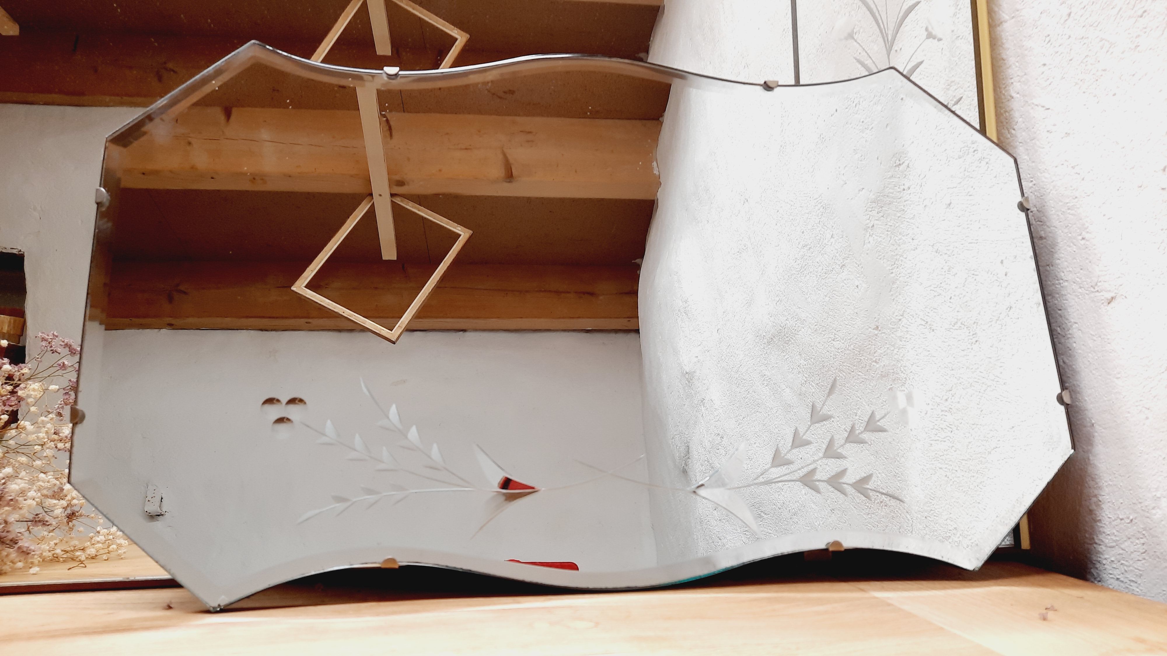 Beveled and chiseled art deco mirror