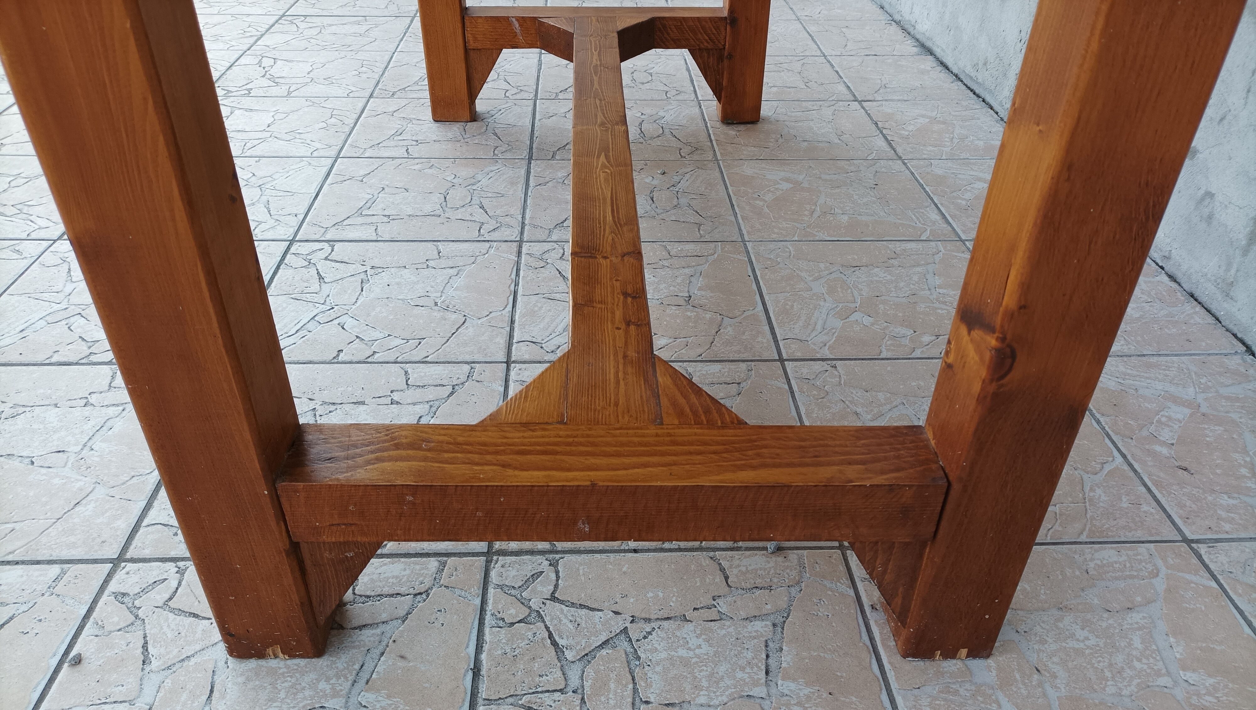 Vintage kitchen island loom table