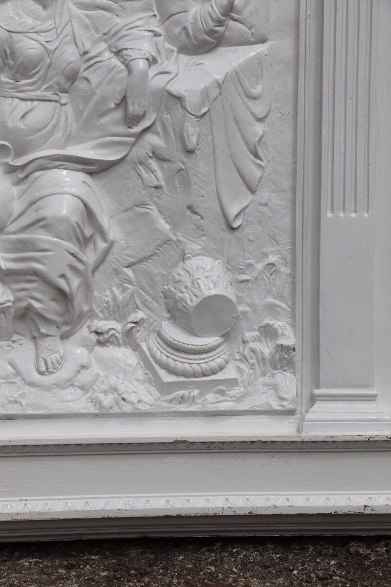 Bas-relief in plaster
