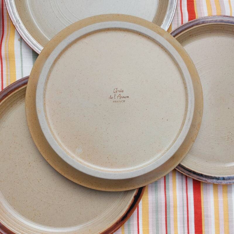 Grès de L'Arnon flat plates
