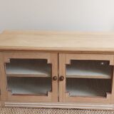 Meuble en bois brut