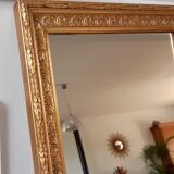 Miroir doré en bois et stuc ancien 24x30cm