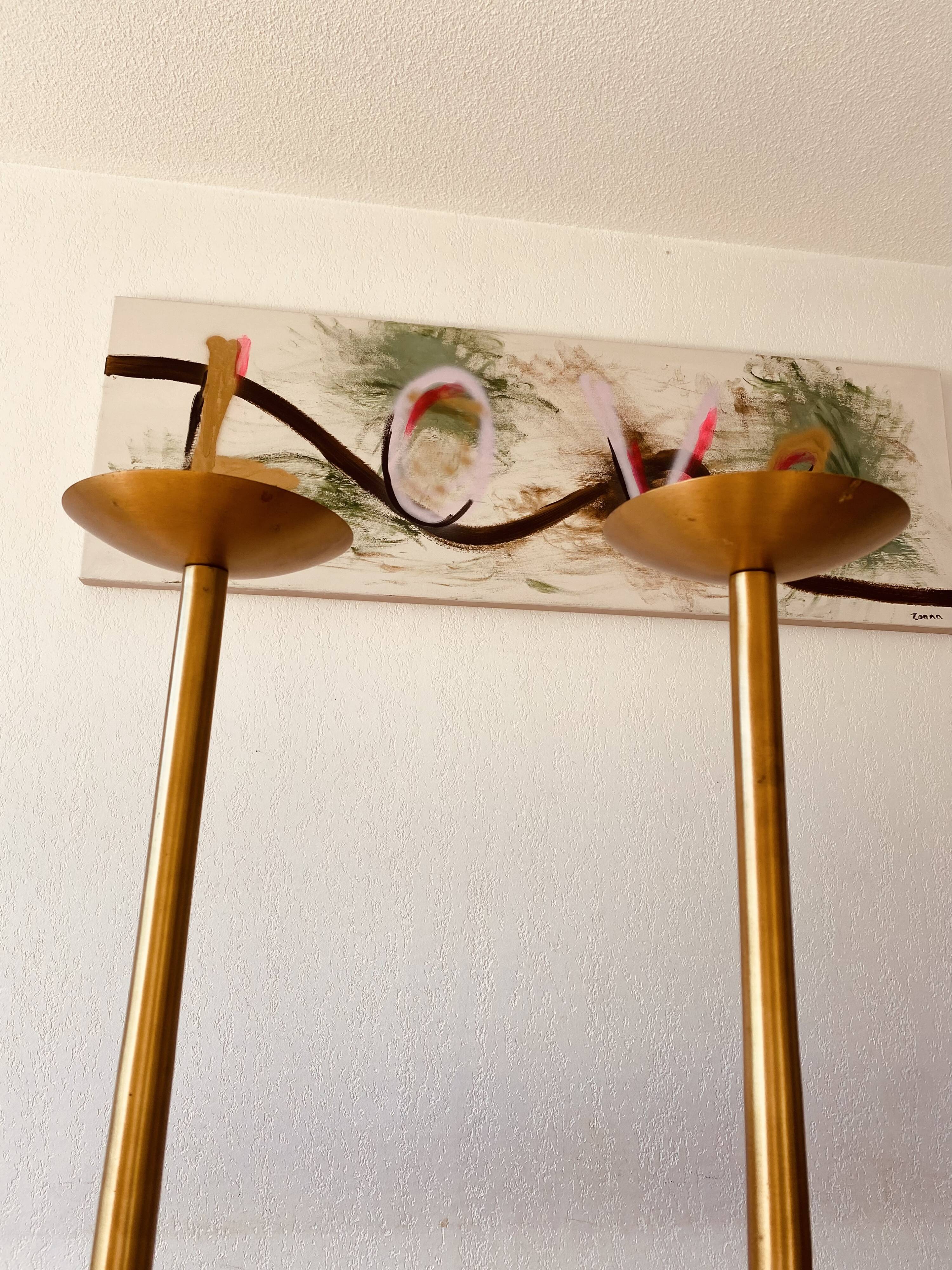 Paire de candélabres en laiton brossé