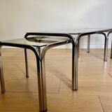 Table basse et tables d’appoint, chrome et verre fumé